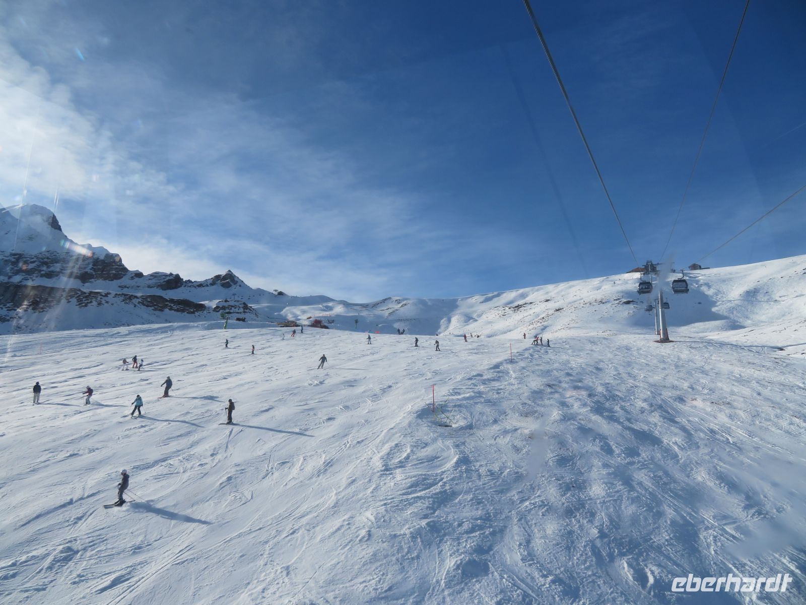 123 Männlichen - Skibetrieb auf einer der wenigen offenen Pisten