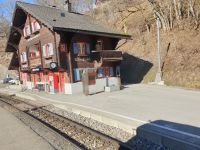 Jedes Bahnhofshäuschen ist liebevoll restauriert