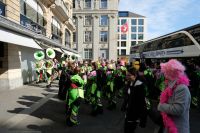 Farbenfrohe Kostüme