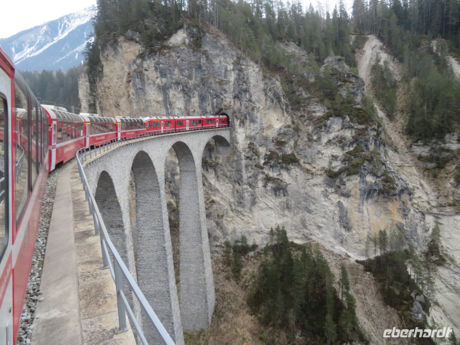 009 Fahrt mit dem Bernina-Express - Landwasserviadukt003 Fahrt mit dem Bernina-Express - Landwasserviadukt