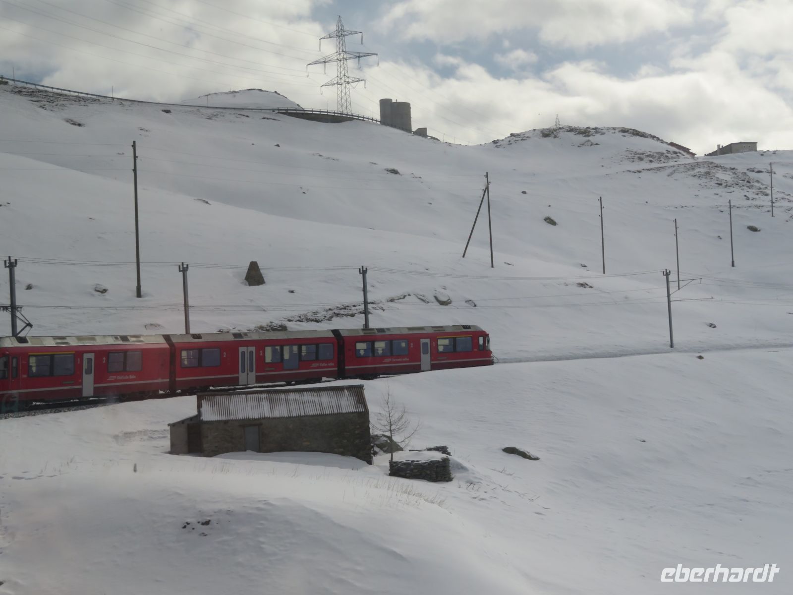 029 Fahrt mit dem Bernina-Express über den Berninapass und entlang des Lago di Bianco