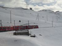 029 Fahrt mit dem Bernina-Express über den Berninapass und entlang des Lago di Bianco