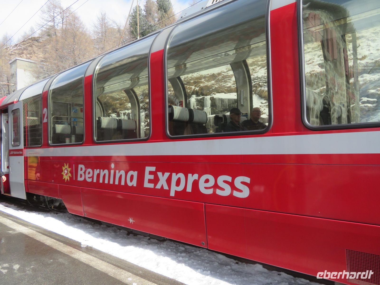 033 Fahrt mit dem Bernina-Express - Stopp Alp Grüm