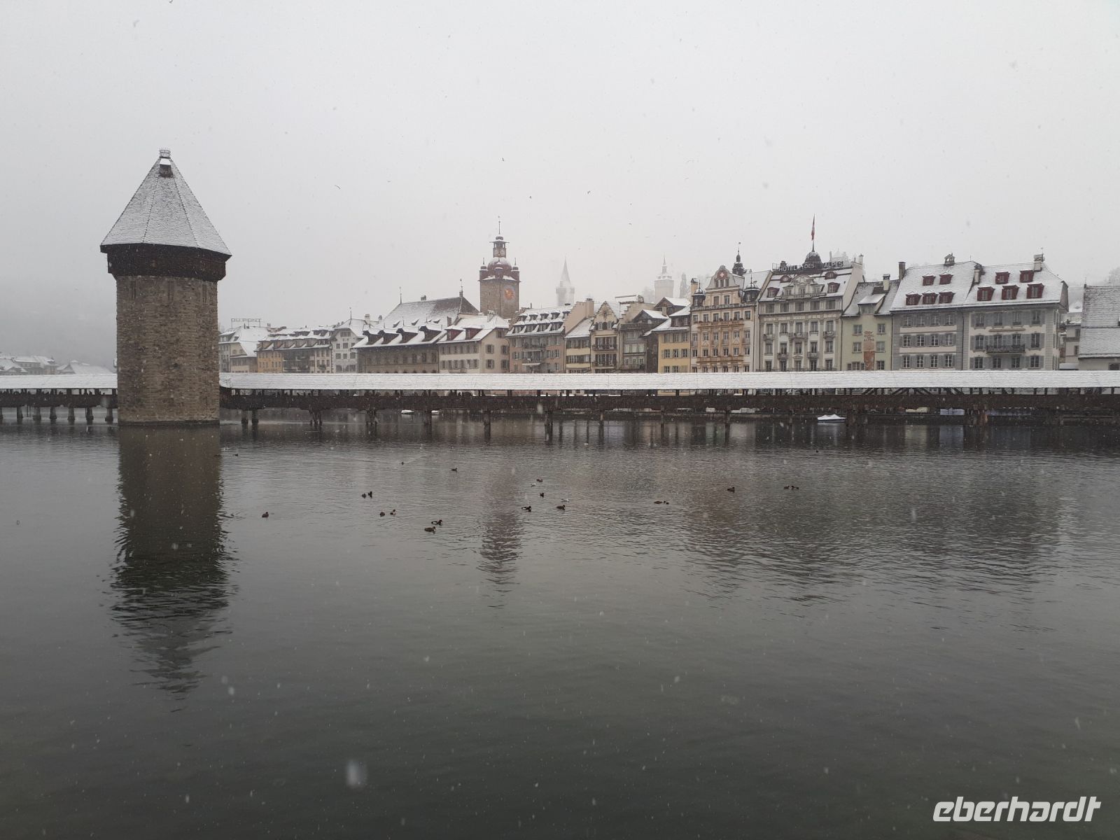 220 Luzern bei Schneeregen