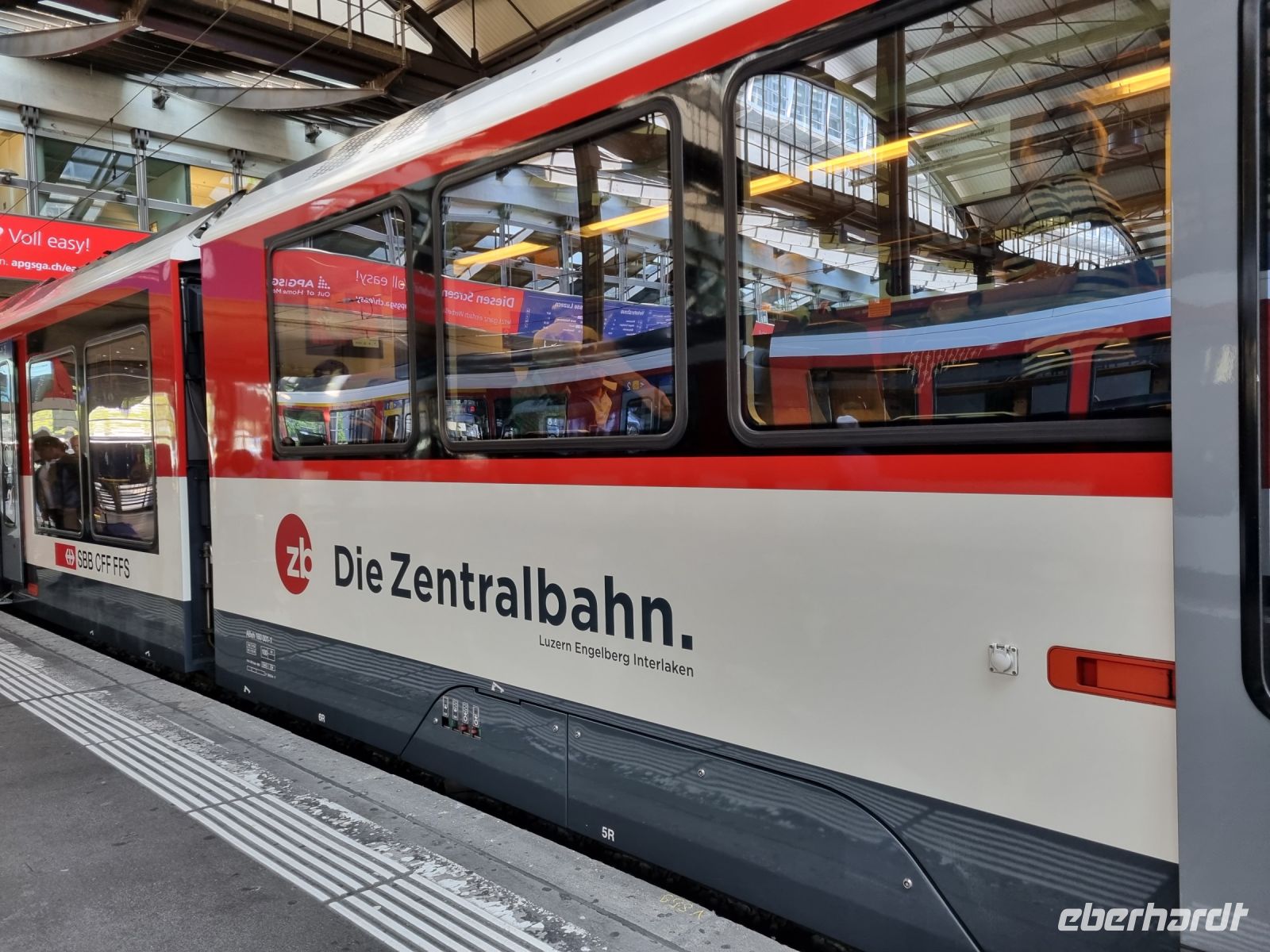 Fahrt mit dem Luzern-Interlaken Express...