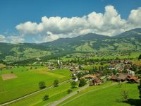 Fahrt mit dem Luzern-Interlaken Express... - Giswil