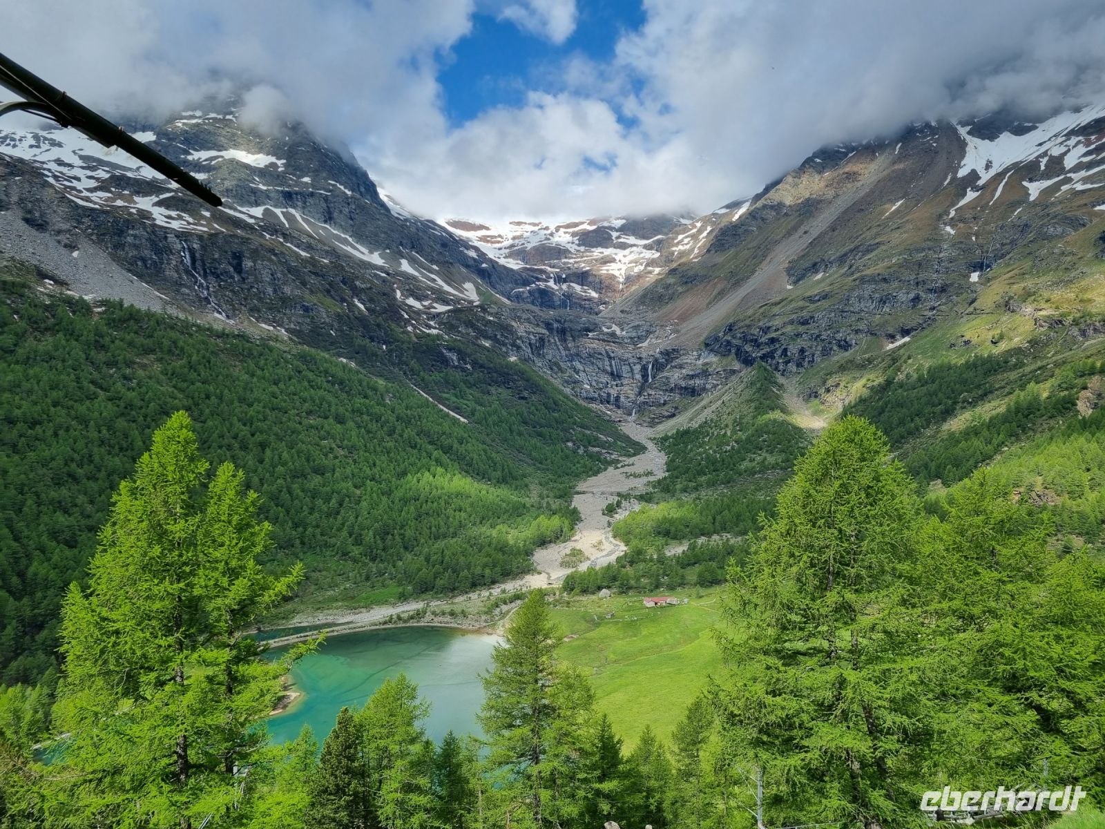Fahrt mit dem Bernina-Express - Lago Palü am Fuße des Piz Palü