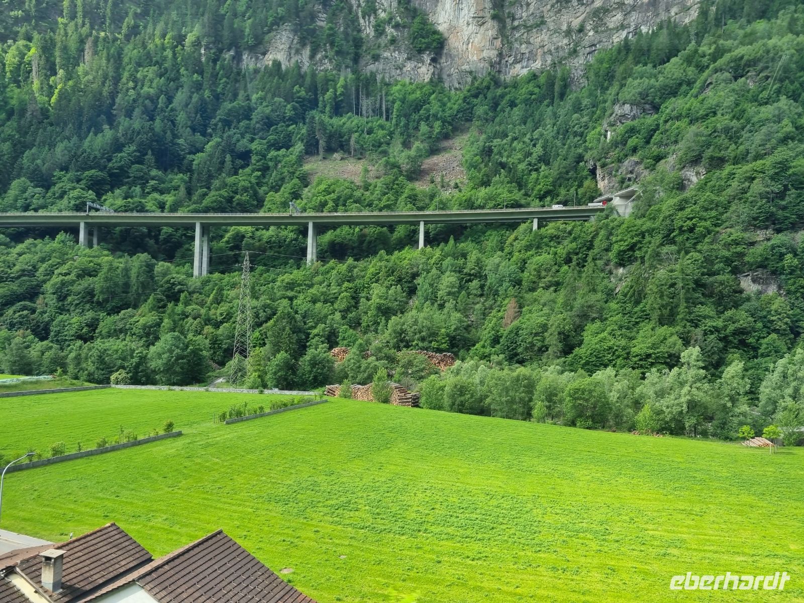 Fahrt mit dem Gotthard Panorama Express