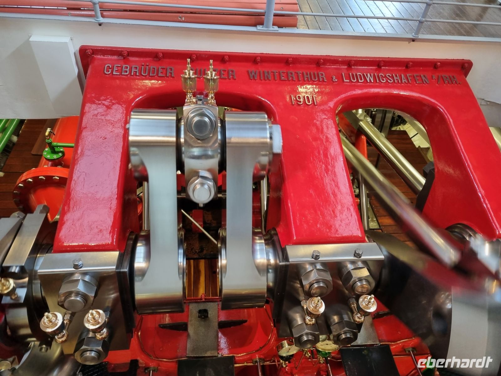 Schifffahrt auf dem Vierwaldstättersee mit dem Dampfschiff 