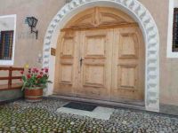 Zuoz-Engadiner Haus,Holzportal