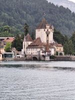 048 Schifffahrt auf dem Thunersee - Schloss Oberhofen