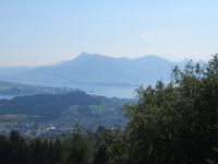 382 Abschied vom    Pilatus - Fahrt mit der Panoramagondelbahn - Blick zur Rigi