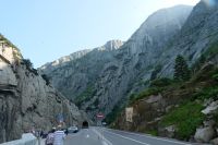 Halt  an der Teufelsbrücke