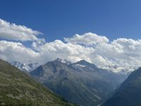 Mit dem Bernina Express fahren wir von St. Moritz nach Tirano in Italien 