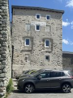 Auf dem Bernina Pass wird die maximale Schneehöhe angezeigt 