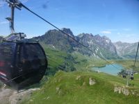 Es geht runter zum Trübsee, um den wir herumwandern.
