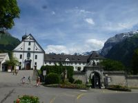 Kloster und Benediktinerabtei gibt es seit 1120, dank einer Schenkung.