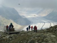 … und findet den Aletschgletscher.