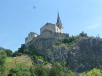 Dort oben waren wir. Das Grab Rilkes ist der Sonne und dem Ausblick zugewandt.