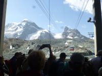 P1360722.JPGDer schneelose Zinken ist unser Ziel.