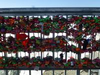 In 3.800 Meter Höhe hängen diese Liebesbeweise. 