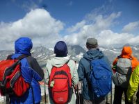 Hier oben haben wir alles an, was mir mithaben.