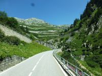 Da hinauf geht es jetzt – auf den Grimselpass.