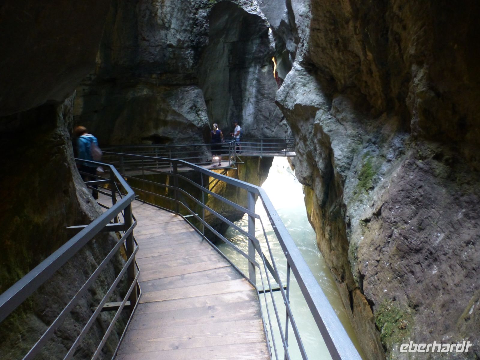 Fast ist der andere Ausgang der Schlucht erreicht, nun wird es sehr eng.