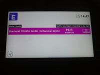 Es geht wieder nach unten, auf reservierten Plätzen.