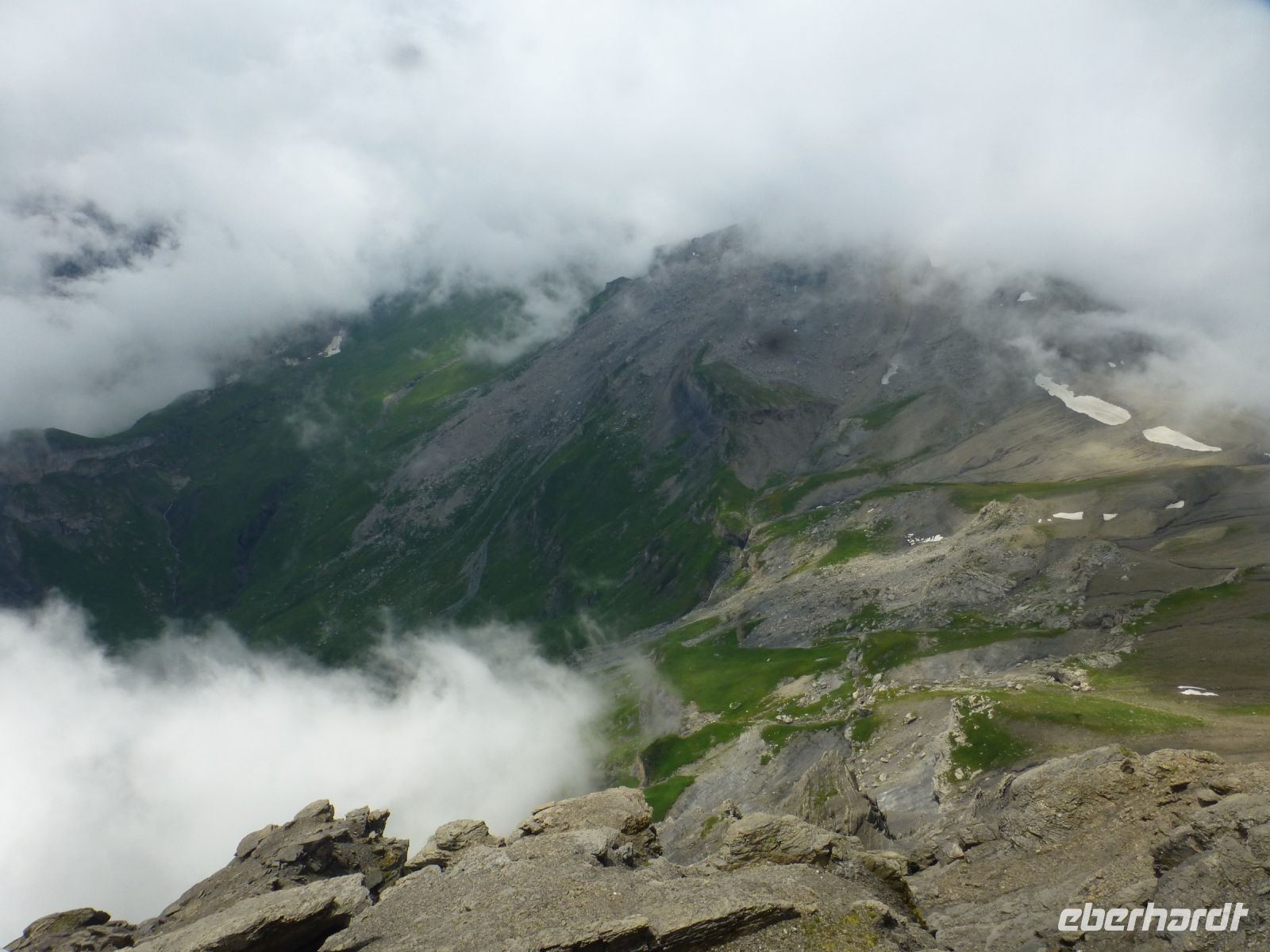 Auch wenn wir heute nicht sooo verwöhnt sind mit dem Blick, es gibt durchaus Lücken.