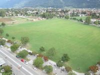 Interlaken: unbebaubare Höhematte und Landeplatz der Paraglider