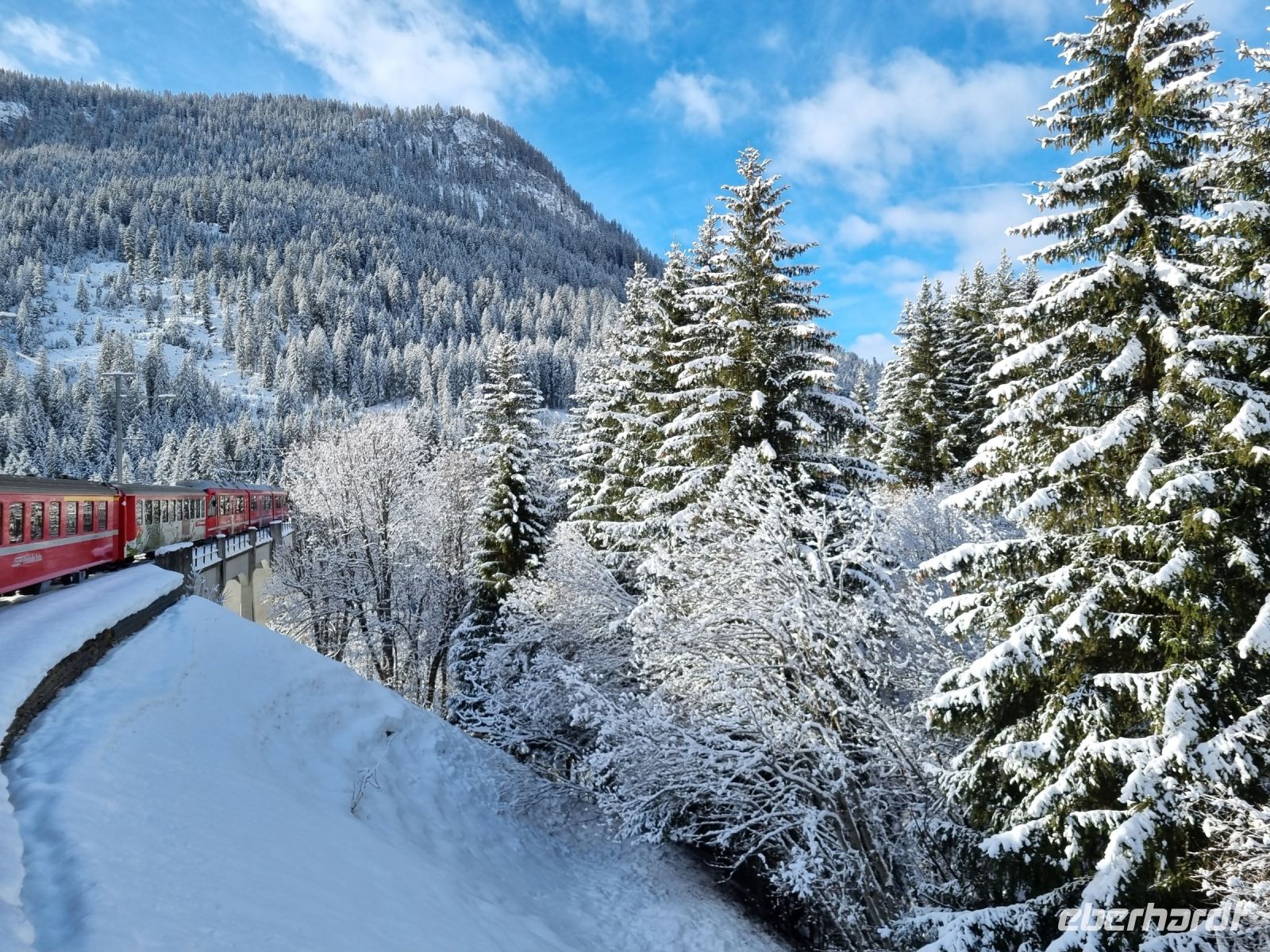 Fahrt mit dem Arosa-Express - Langwieser Viadukt