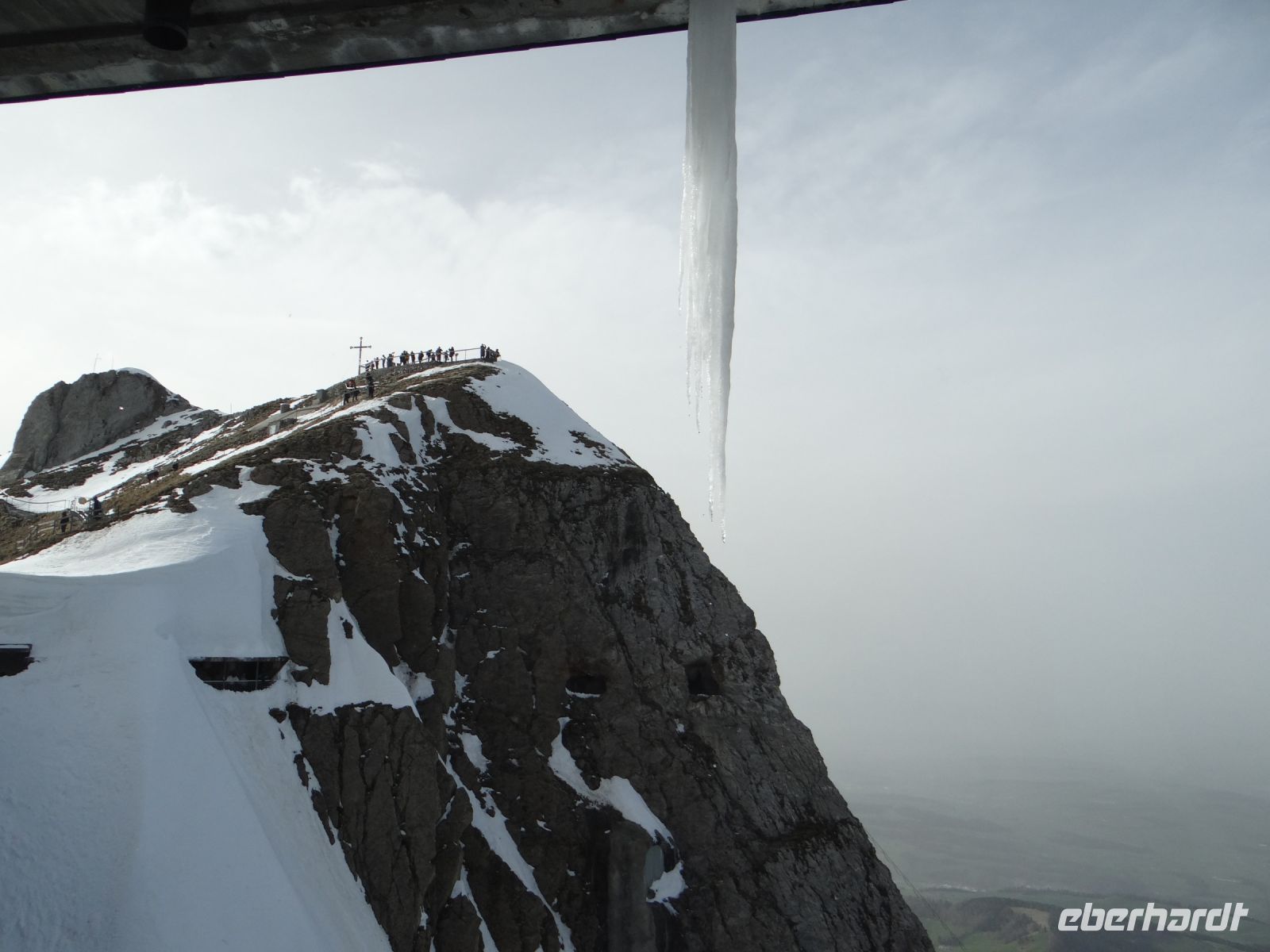 Pilatus-Kulm, dort oben waren wir und haben uns den Wind um die Ohren pfeifen lassen und den Ausblick genossen.