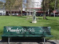 Nach so vielen Eindrücken im Museum möchte man sich gerne austauschen.