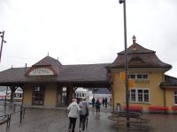 Vitznau, an der Talstation kann man sogleich aufs Schiff umsteigen, zurück nach Luzern.