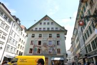 mit herrlicher Bemalung