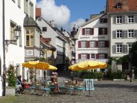 St. Gallen, die Sonne scheint und taucht die Stadt in ein anderes Licht.