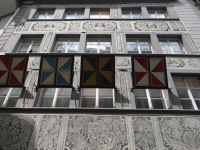 Luzern, die Läden bringen Licht in die Räume.