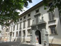 Schöne Paläste in Tirano sind Zeugen dieser glorreichen Zeit. 