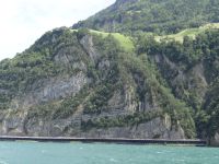 Faltengebirge, was man im Erdkundeunterricht gelernt hat, gibt es hier zur Anschauung. 