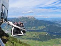 084 Fahrt mit der Cabriobahn auf das Stanserhorn