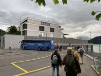 Bus oberhalb des Depots
