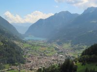 047 Fahrt mit dem Bernina Express - Blick ins Puschlav nach Poschiavio