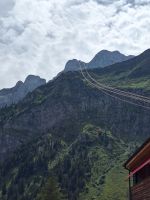 299 Ausflug auf den Pilatus - Talfahrt mit der Gondelbahn - Blick zum Pilatus