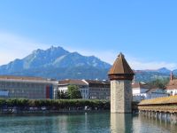 338 Luzern - Spaziergang durch die Altstadt - Blick zum Pilatus