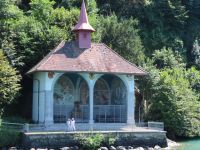 362 Fahrt mit dem Raddampfer von Luzern nach Flüelen - Tellskapelle an der Tellsplatte