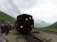 485 Fahrt mit der Furka Dampfbahn - Stopp unterhalb des Furkapasses