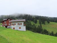 527 Fahrt mit der Rigi Bahn - der Berg steckt in den Wolken