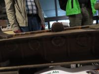 559 Besuch im Depot der Rigi Bahn im  Bahnhof Vitznau - Zahnstangen aus dem Jahr 1871 werden aufwendig immer wieder aufgearbeitet und benutzt