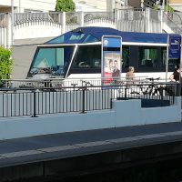 Der Chauffeur sitzt hier oben im Cockpit